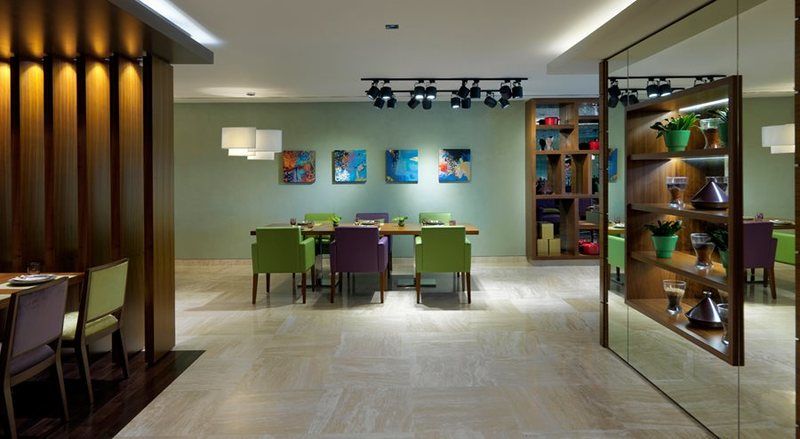 Damac Maison The Vogue Dubai Exteriör bild Interior of the hotel