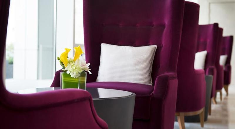 Damac Maison The Vogue Dubai Exteriör bild The interior of the hotel