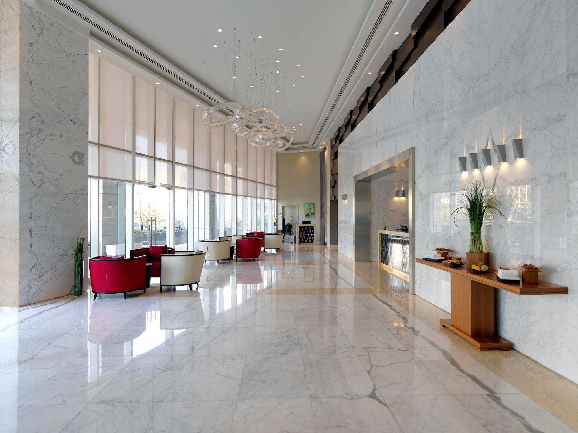 Damac Maison The Vogue Dubai Exteriör bild Lobby